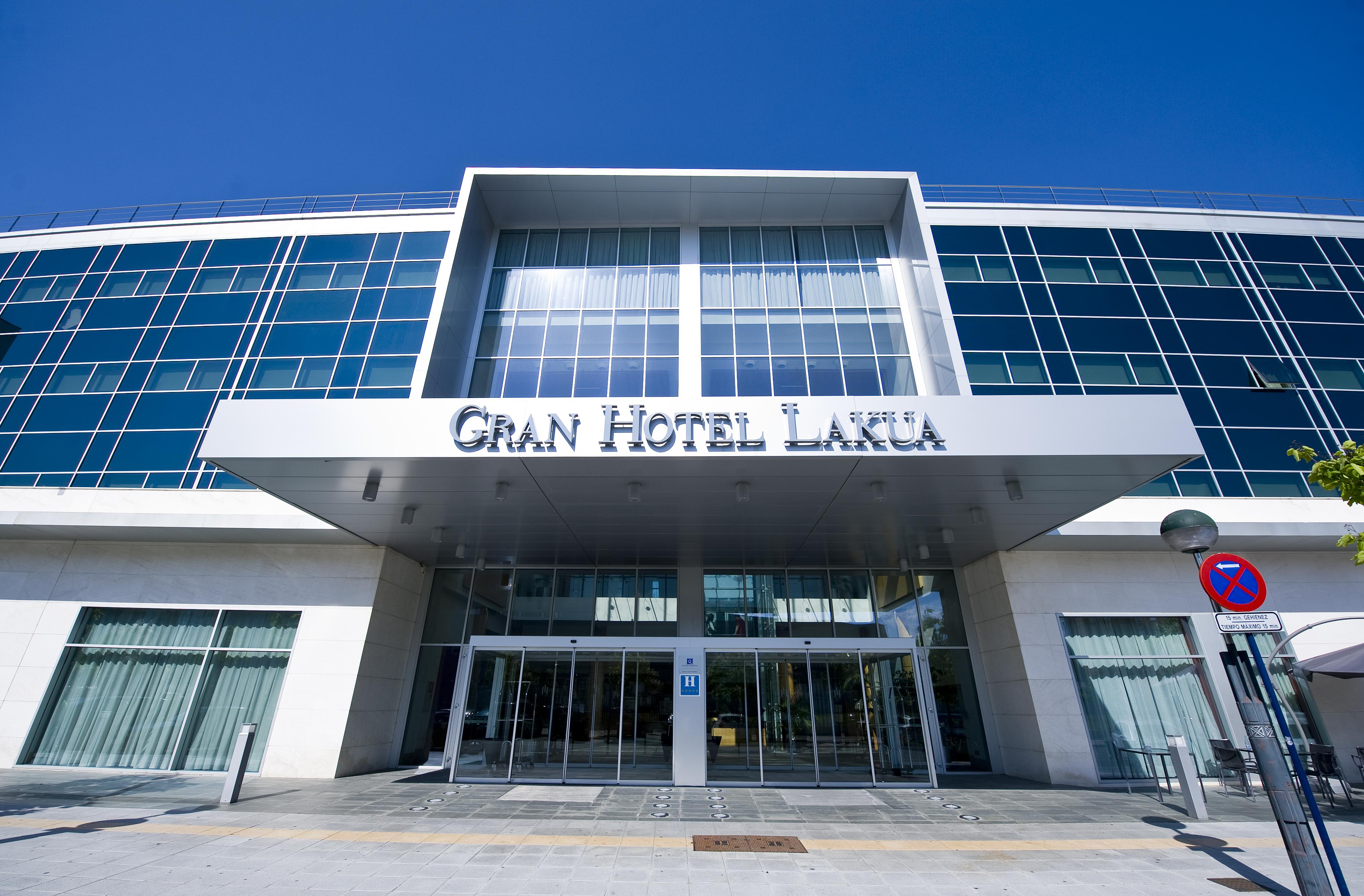 Gran Hotel Lakua Vitoria-Gasteiz Exterior photo